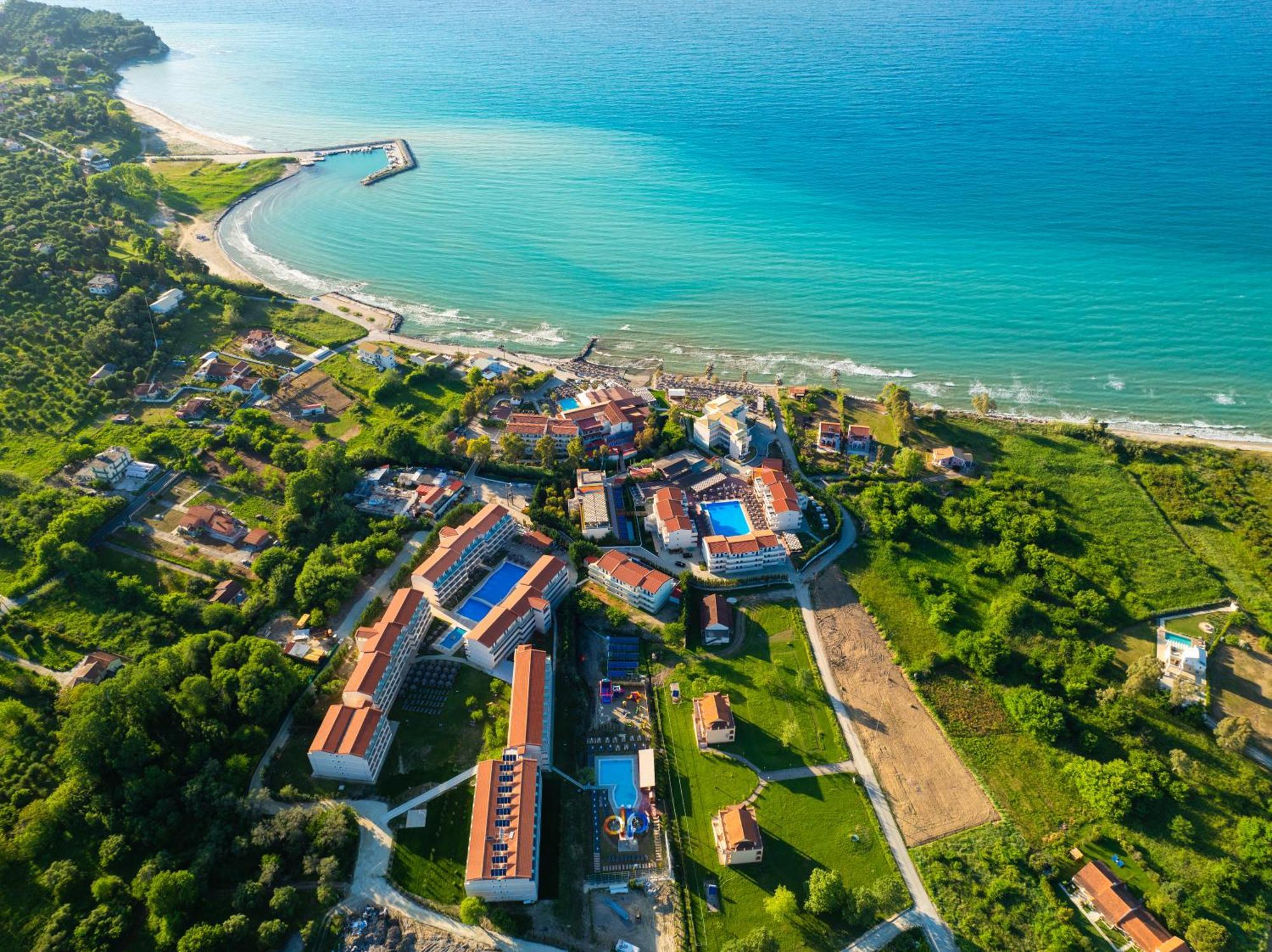 Angela Beach Hotel & Apts Roda  Exteriér fotografie